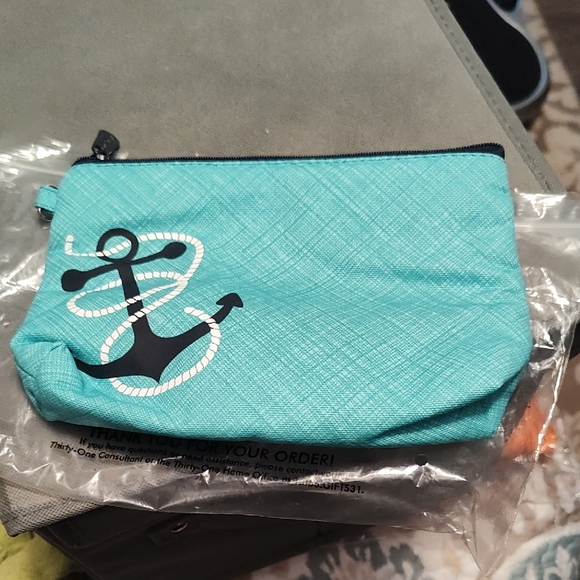 Thirty-One Turquoise Anchor Mini Pouch - Picture 1 of 6